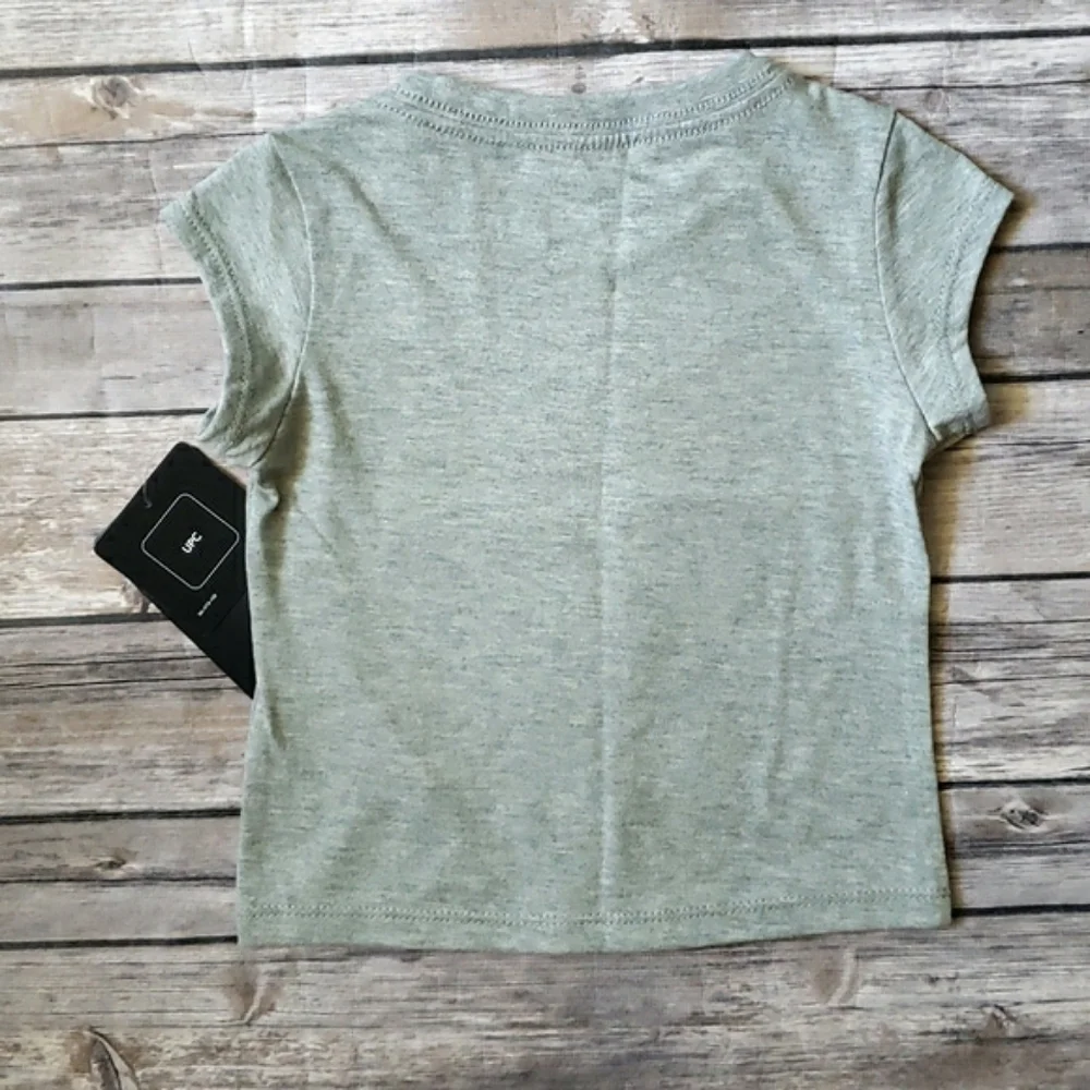 Nike Little Girls Heart Logo Graphic Tee & Shorts Set - Picture 6 of 11